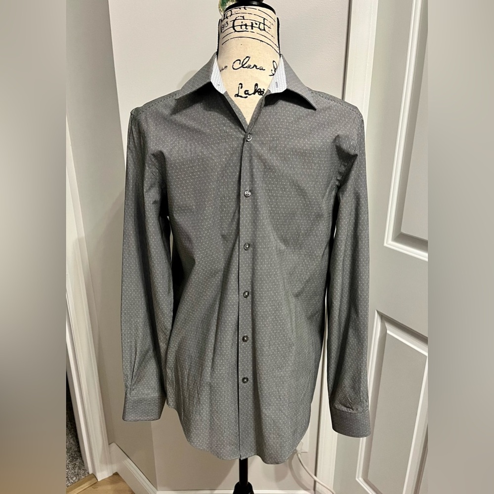 Van Heusen Men’s Dress Shirt